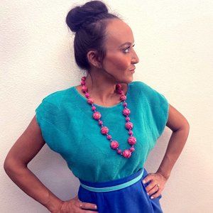 Vintage pink beaded necklace